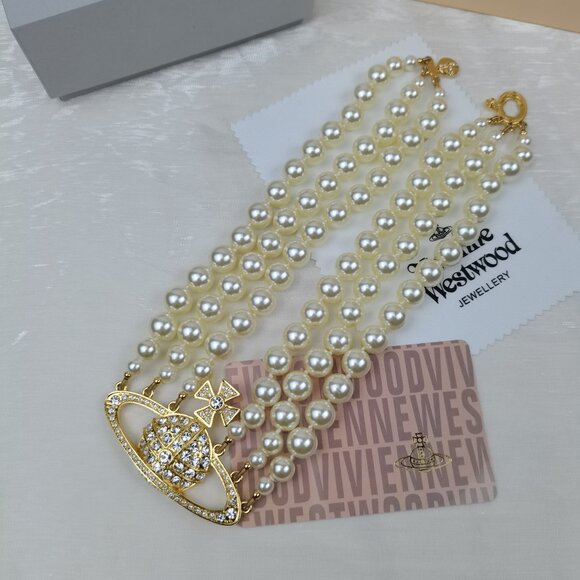 Vivienne Westwood Three Row Pearl Gold Bas Relief Choker Necklace - Picture 7 of 8